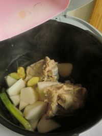 姬松茸山药大骨汤的做法步骤6
