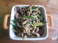 肉丝炒面的做法步骤10
